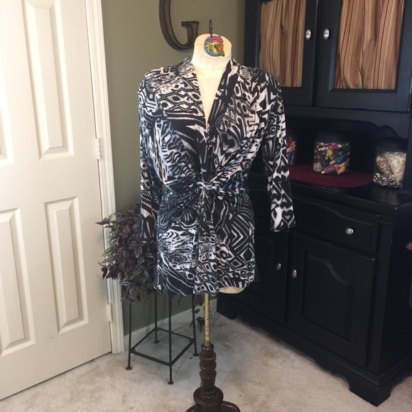 Fabrizio Gianni Tops - Fabrizio Gianni V-neck Top Size M